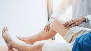 When to Seek Medical Care for Green Veins on the Legs